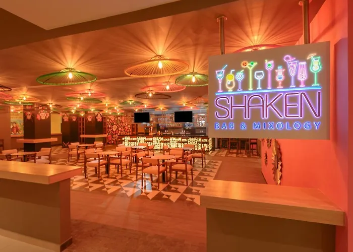 Resort Royalton Splash Riviera Cancun, An Autograph Collection Puerto Morelos