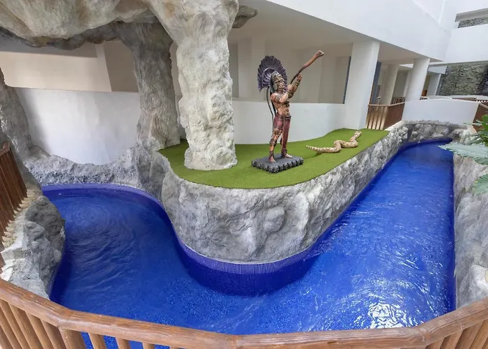 Royalton Splash Riviera Cancun, An Autograph Collection 5*
