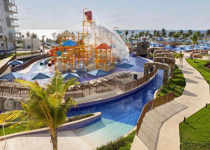 Resort Royalton Splash Riviera Cancun, An Autograph Collection 5*