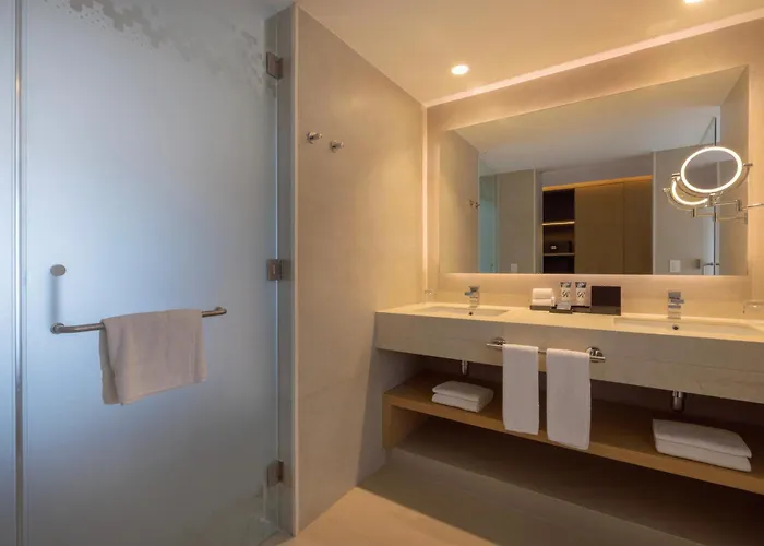 Resort Royalton Splash Riviera Cancun, An Autograph Collection 5*