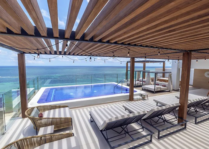 Royalton Splash Riviera Cancun, An Autograph Collection