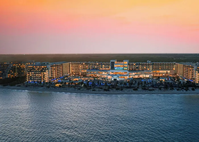 Royalton Splash Riviera Cancun, An Autograph Collection