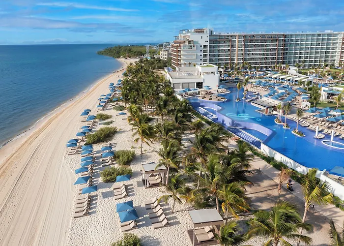 Resort Royalton Splash Riviera Cancun, An Autograph Collection 5*
